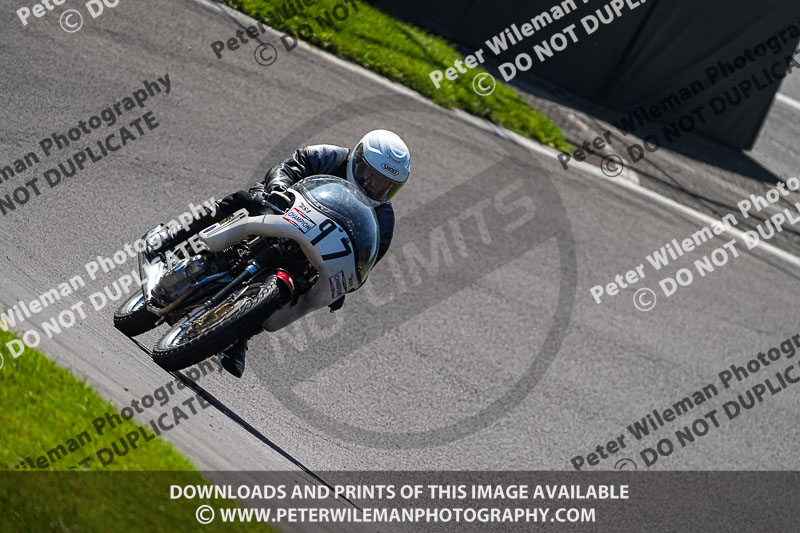 Vintage motorcycle club;eventdigitalimages;mallory park;mallory park trackday photographs;no limits trackdays;peter wileman photography;trackday digital images;trackday photos;vmcc festival 1000 bikes photographs